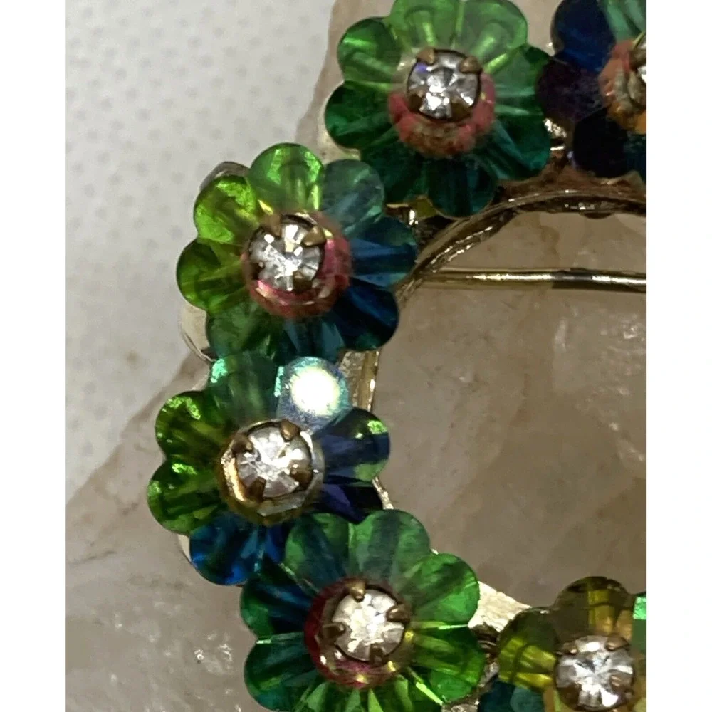 Vintage Gold Tone Watermelon AB Crystal Flower Wreath Bow Pin Brooch‎ Holiday